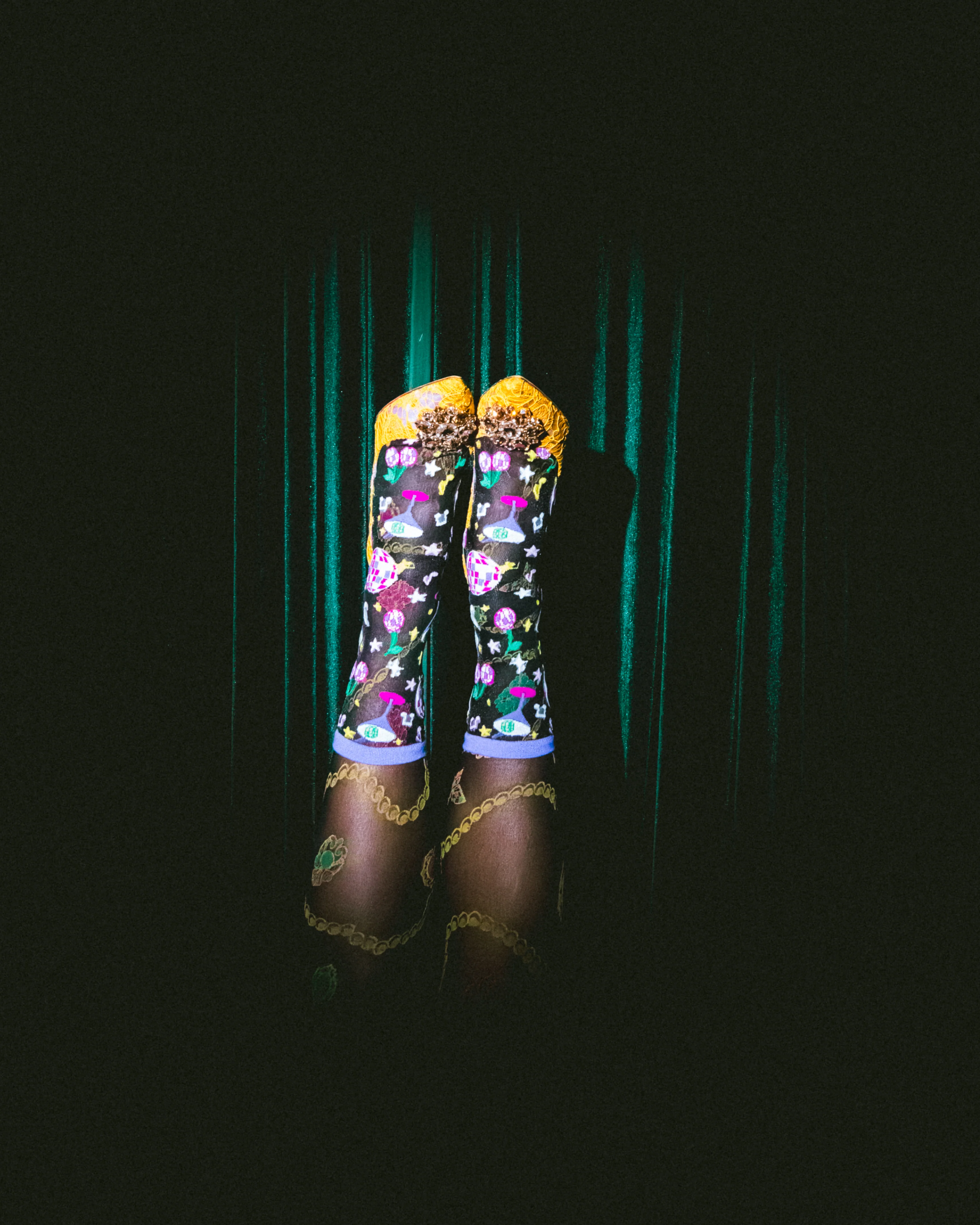 '80s Disco Black Sheer Crew Sock - Image 4