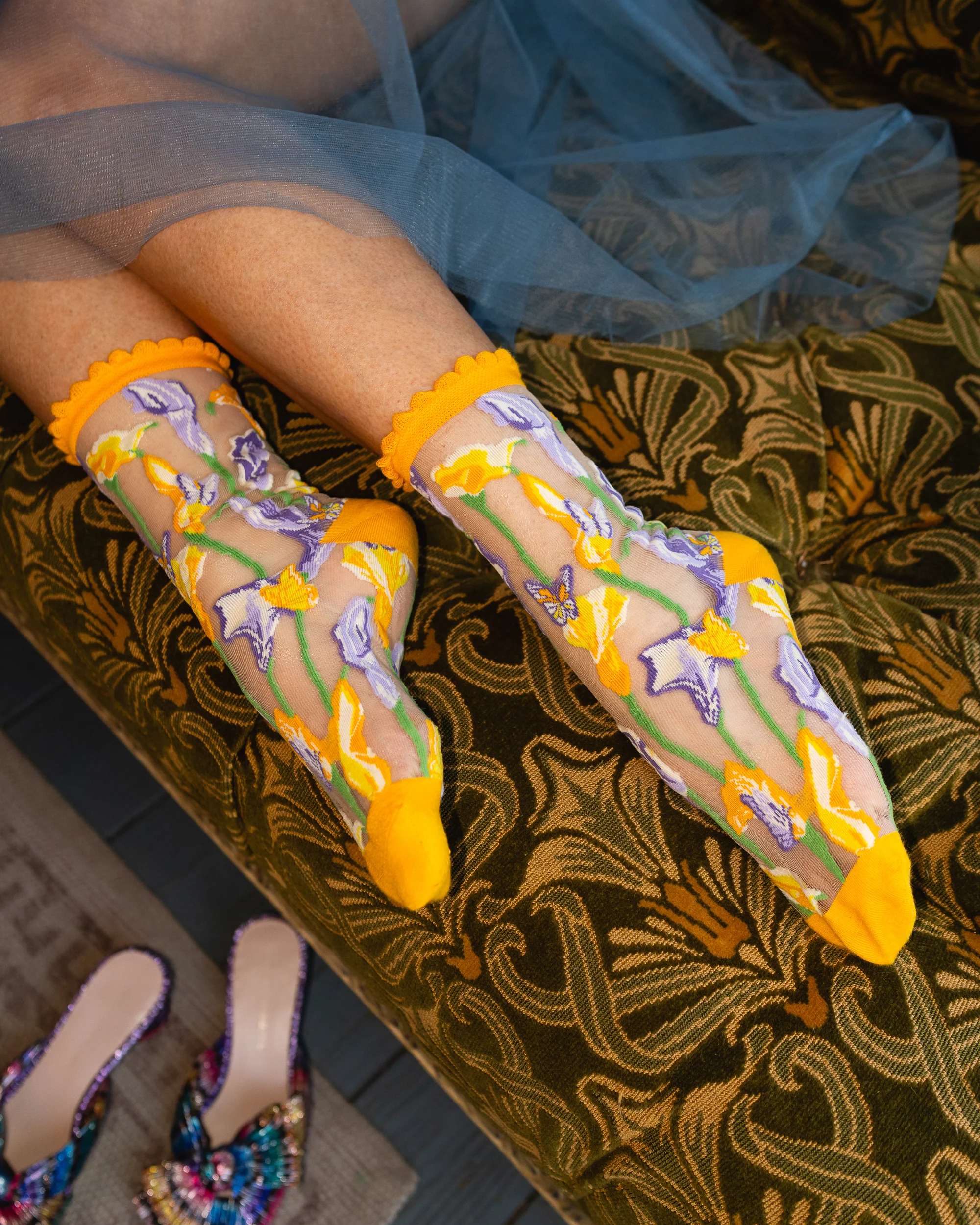 Calla Lily Ruffle Sheer Crew Sock - Image 11