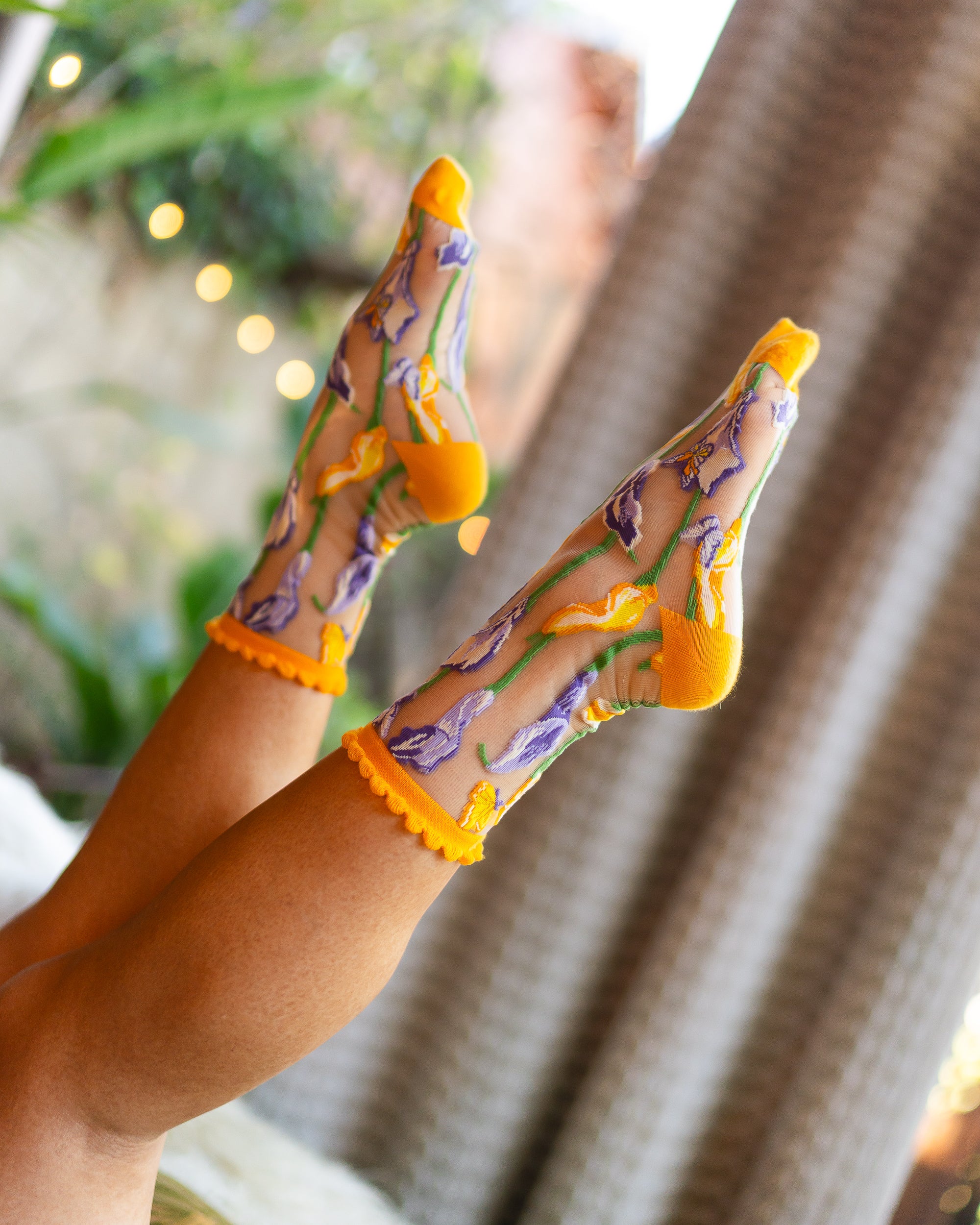 Calla Lily Ruffle Sheer Crew Sock - Image 9