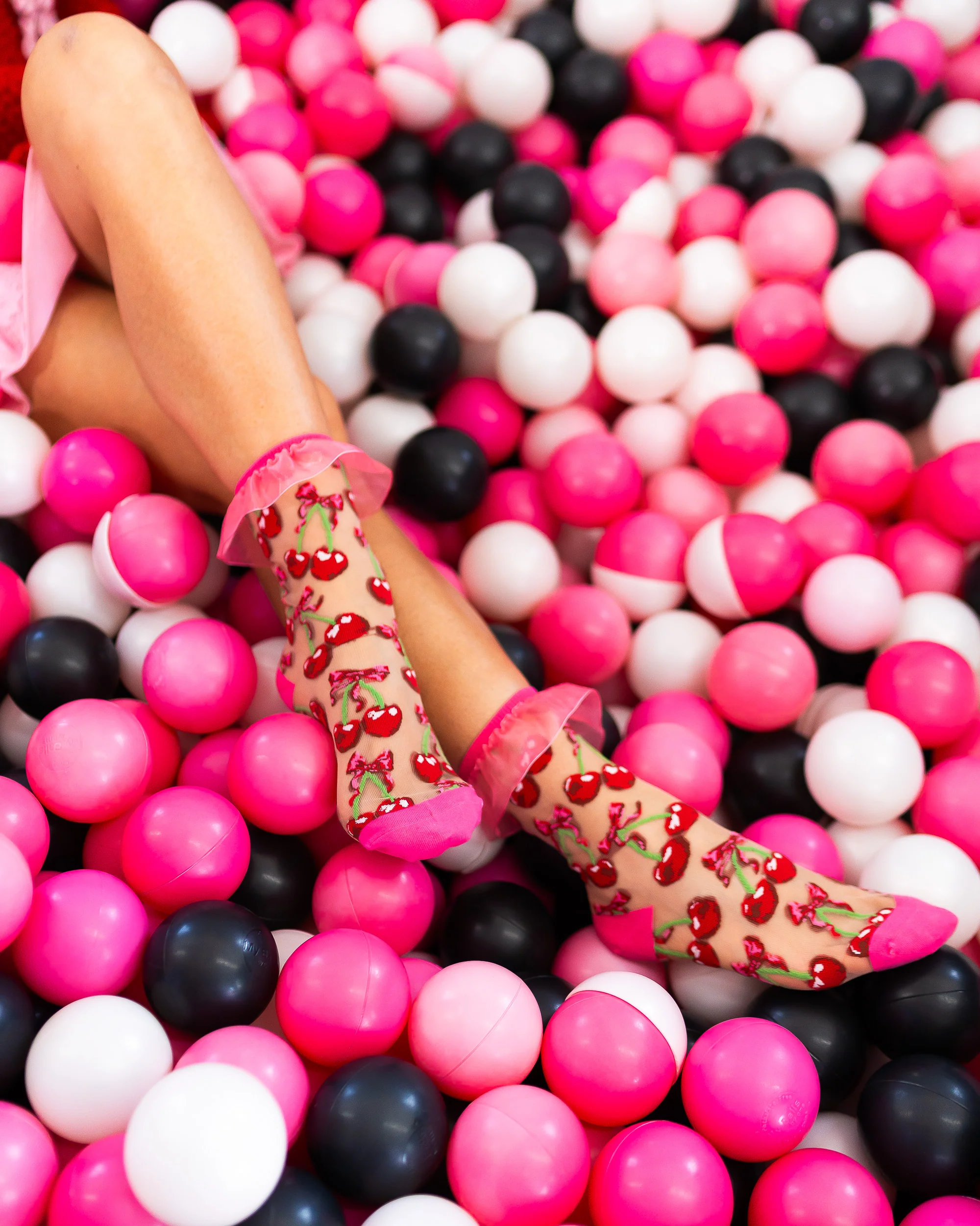Cherry Bow Ruffle Sheer Crew Sock - Image 3