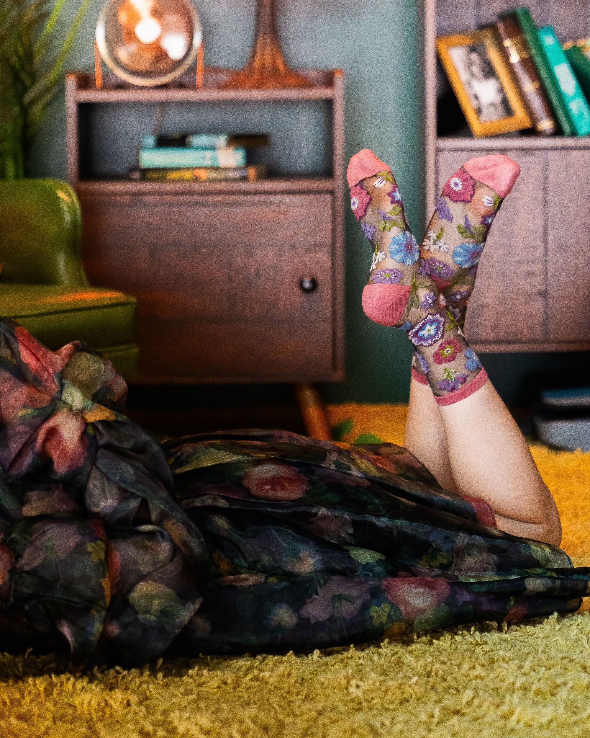 Dark Florals Black Sheer Crew Sock - Image 9