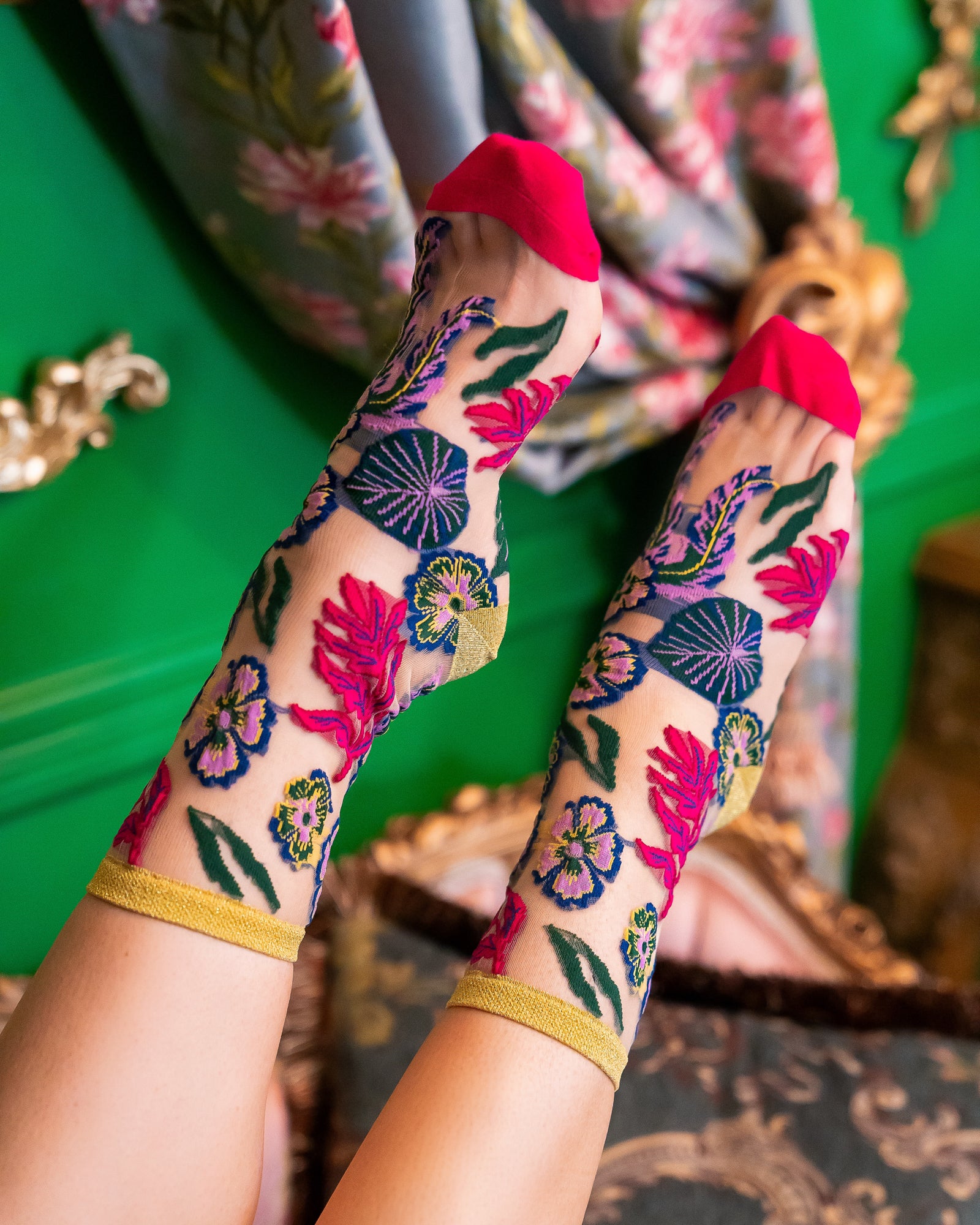 Festive Floral Sheer Crew Sock - Image 5