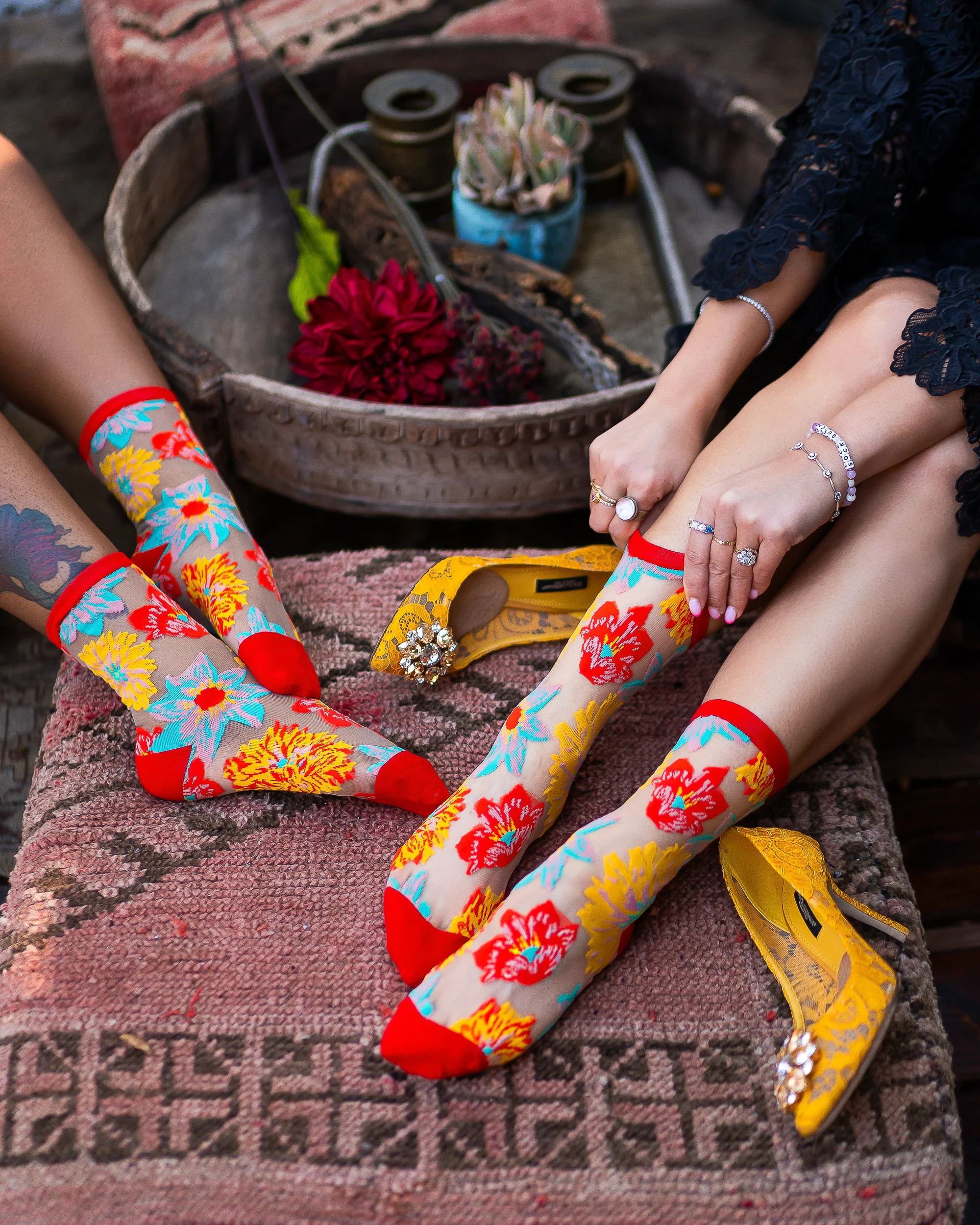Flower Power Sheer Crew Sock - Image 4