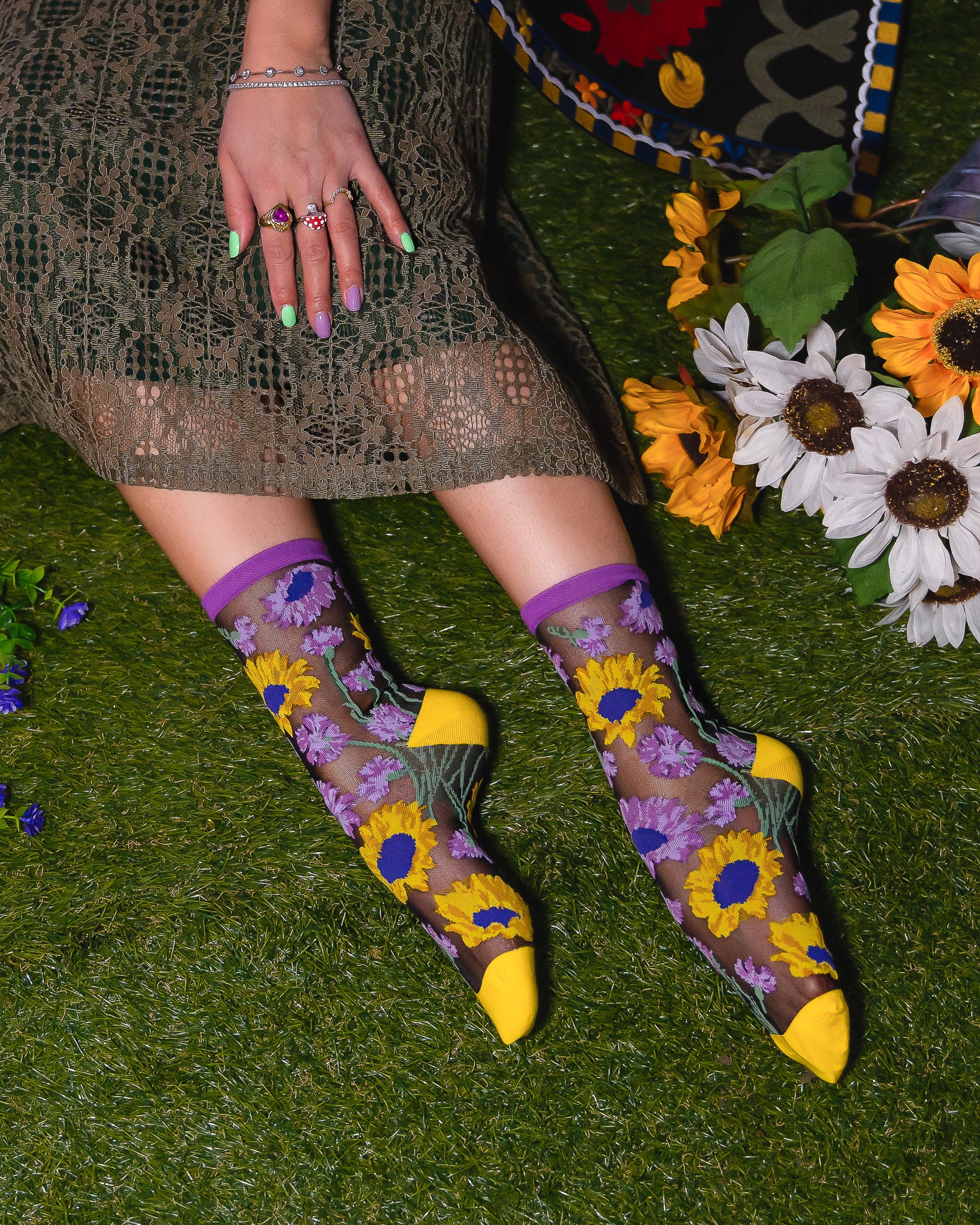 Mixed Sunflowers Black Sheer Crew Sock - Image 8