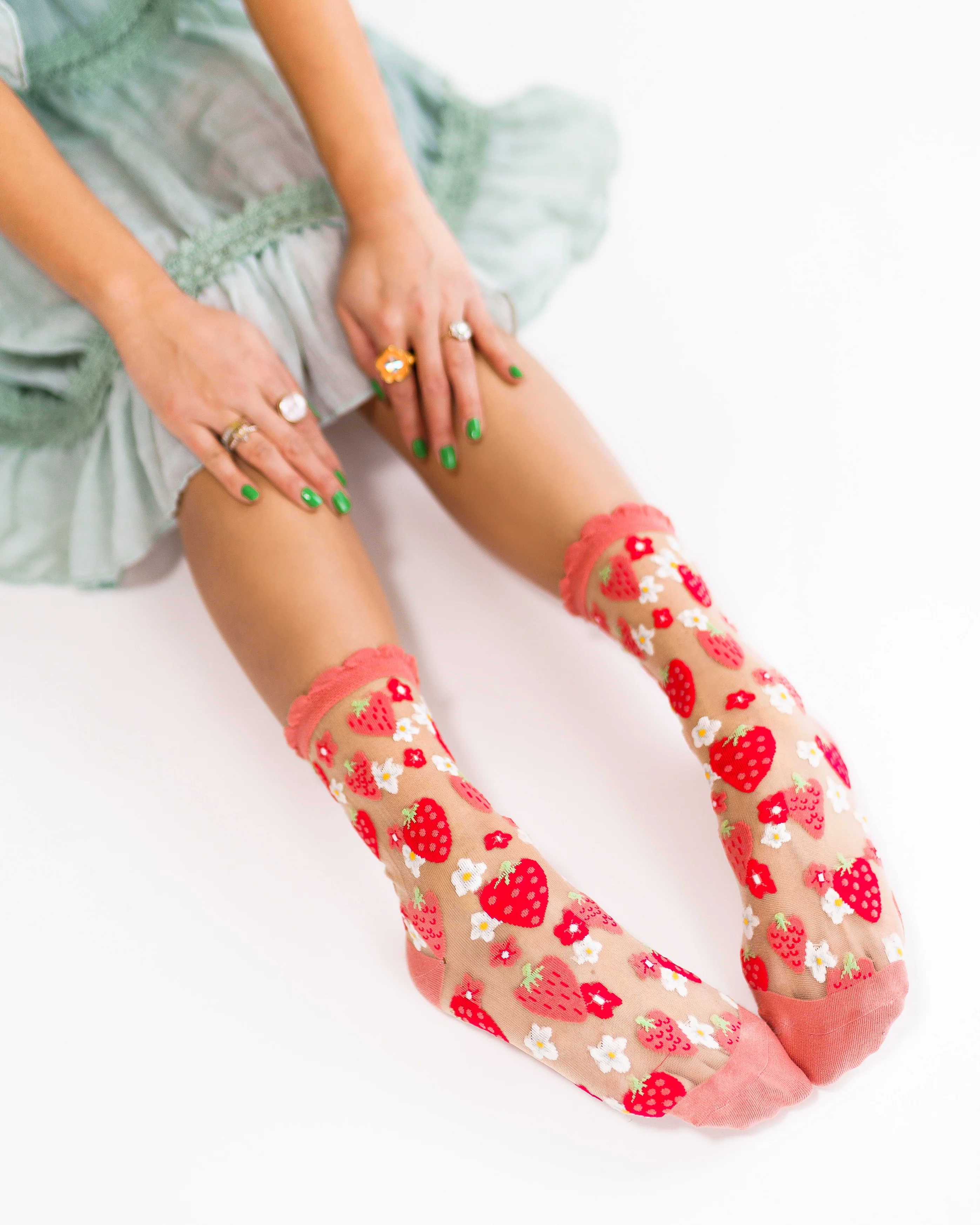 Strawberry Daisy Ruffle Sheer Crew Sock - Image 3