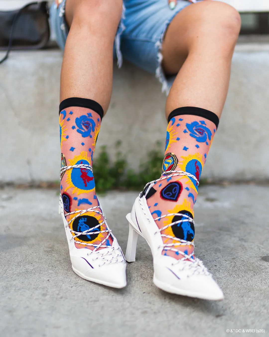 Supergirl Silhouette Shimmer Sheer Crew Sock - Image 5