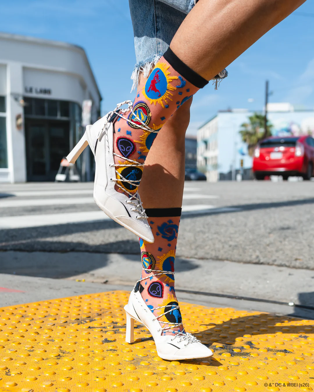 Supergirl Silhouette Shimmer Sheer Crew Sock - Image 8
