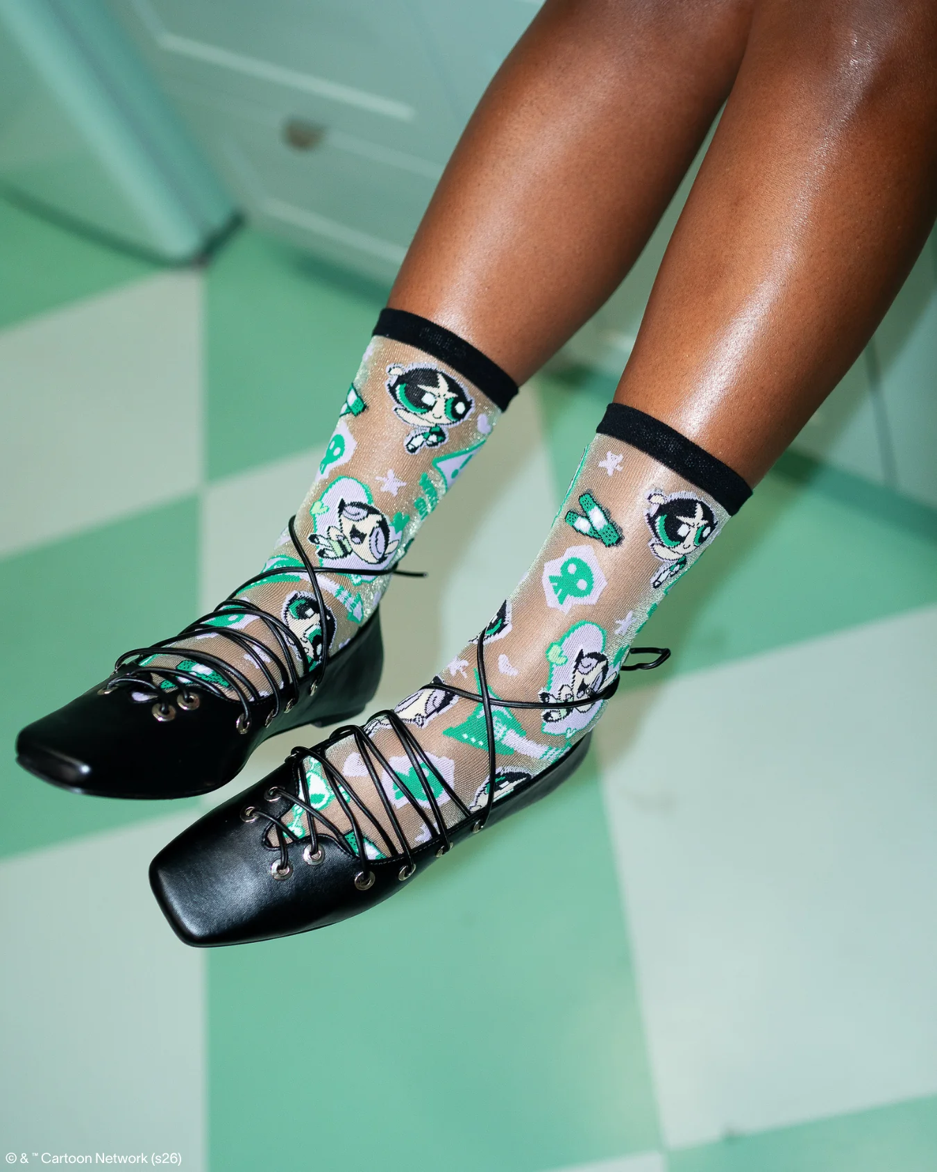 The Powerpuff Girls™ Buttercup Shimmer Sheer Crew Sock - Image 3