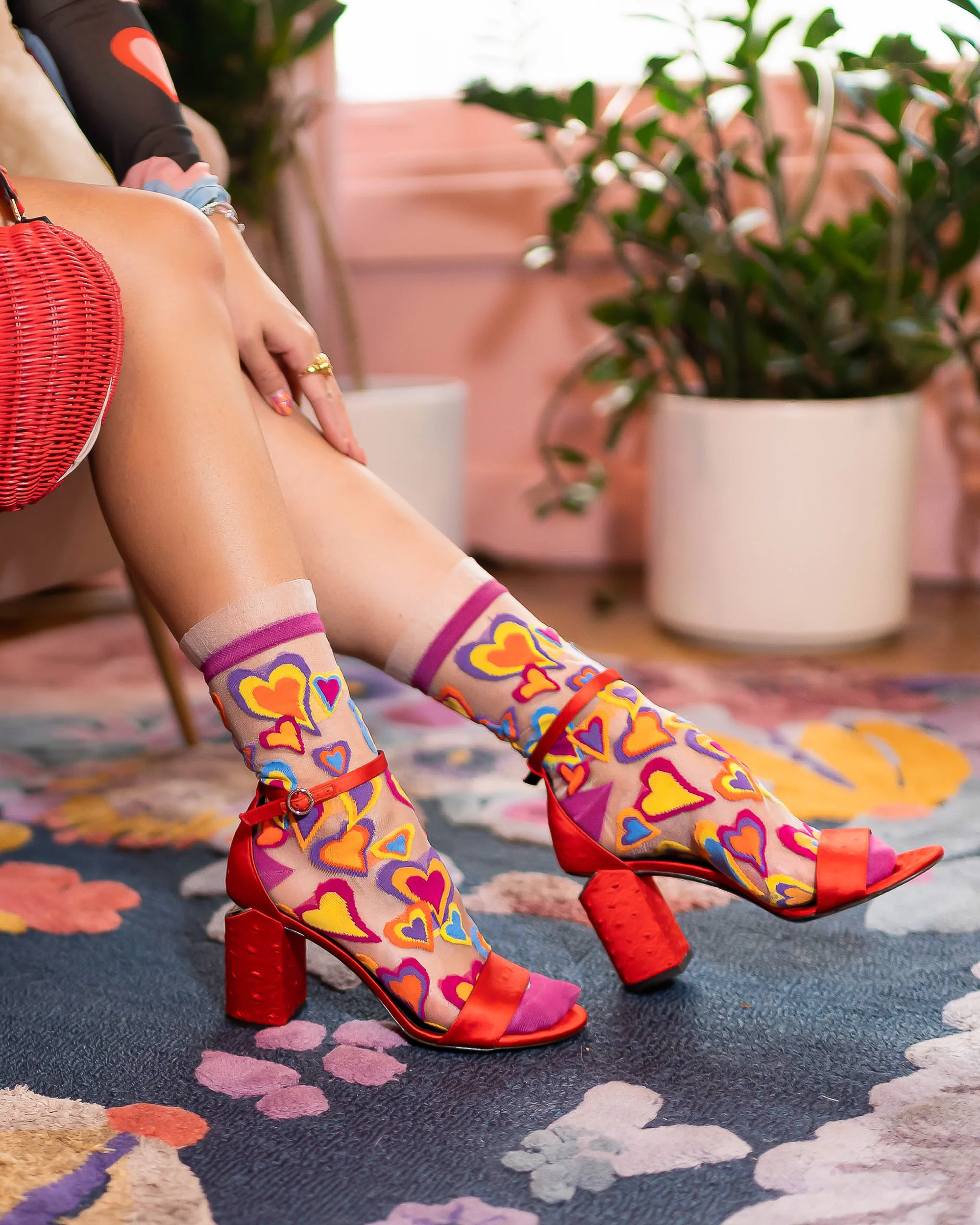 Y2K Hearts Ruffle Sheer Crew Sock - Image 7