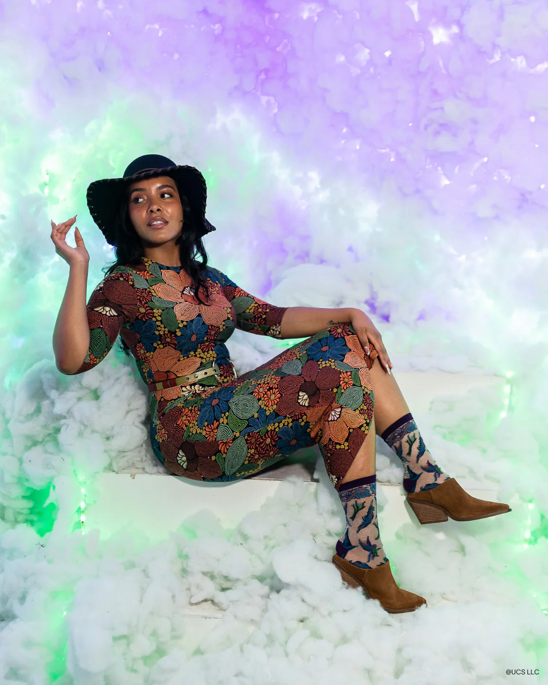 Wicked Elphaba's Power Shimmer Sheer Crew Sock - Image 6