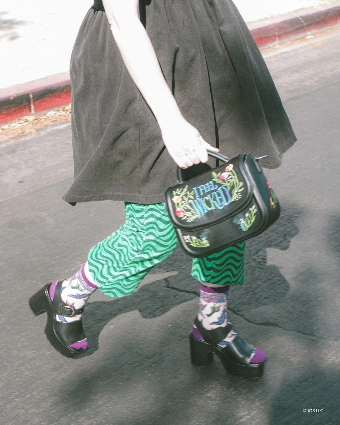 Wicked Elphaba's Power Shimmer Sheer Crew Sock - Image 9